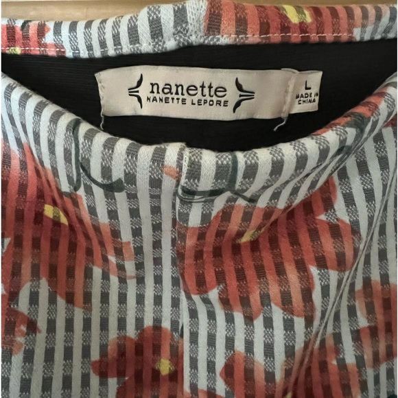 Nanette Lepore large pull on print leggings. - Picture 3 of 6